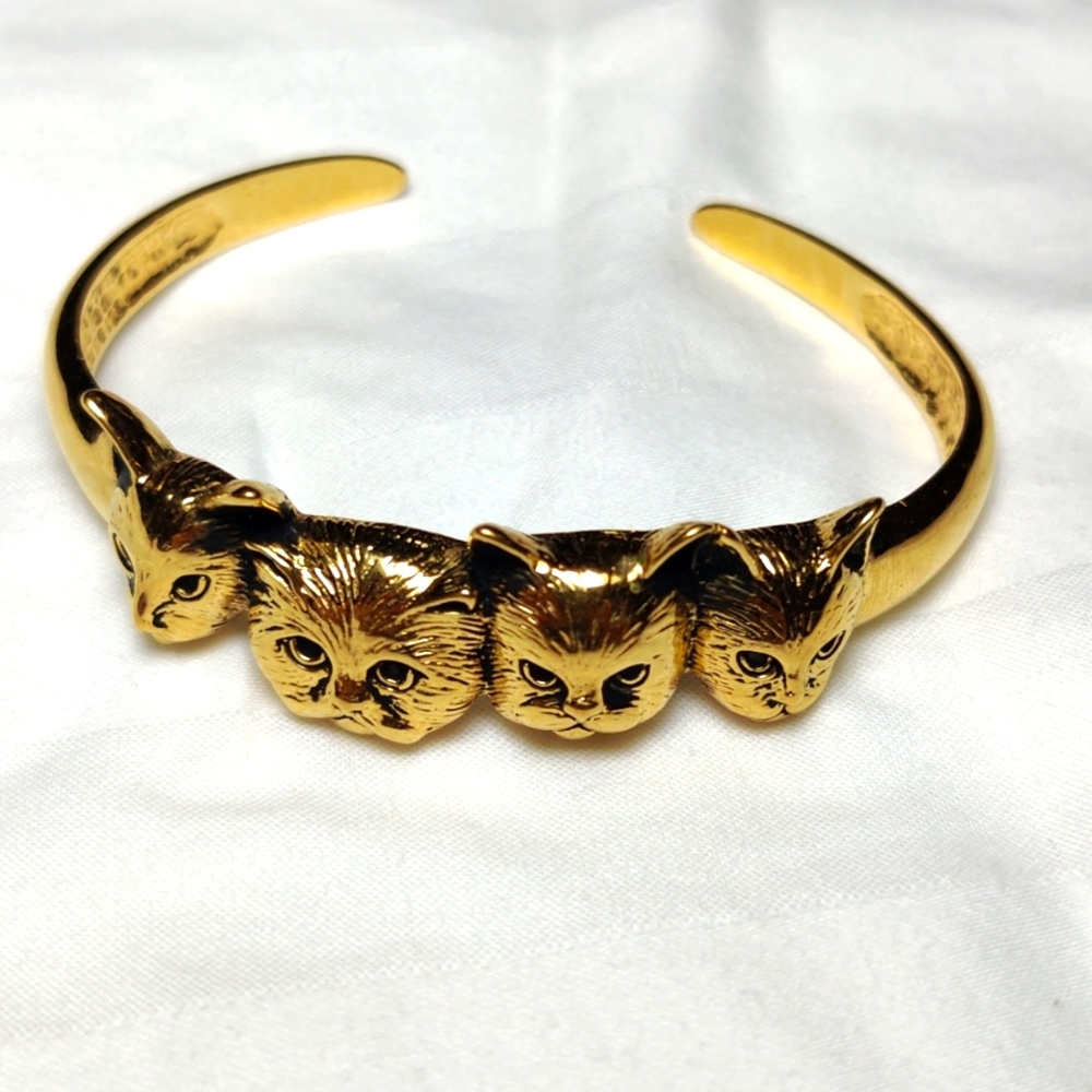 Vintage Gold Tone Cat Bracelet